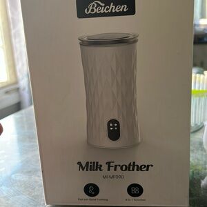 Brand new in box 4-in-1  function milk frother